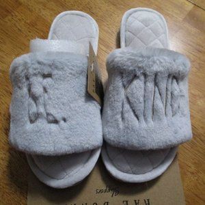 New Rae Dunn BE KIND Womens Gray Slide Slippers